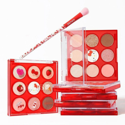 Amuse x Hello Kitty 週年特別限量版Eye Colour Palette Amuse x Hello Kitty 週年特別限量版Eye Colour Palette